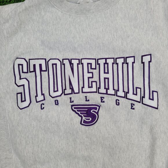 Vintage Stonehill College Sweatshirt Small 19x24 Gray - Picture 9 of 13